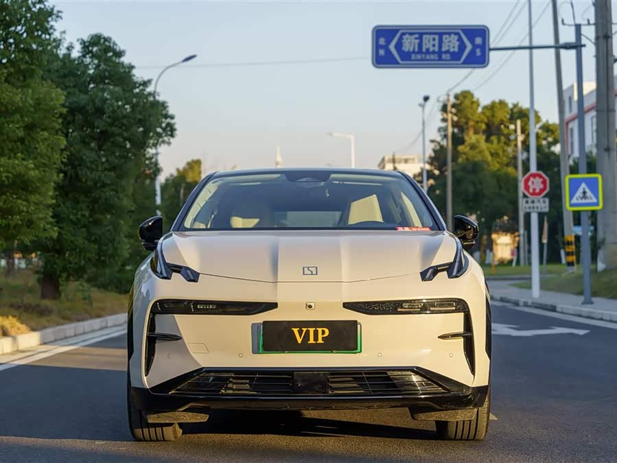 极氪 极氪X 2024 汽车图片 #3