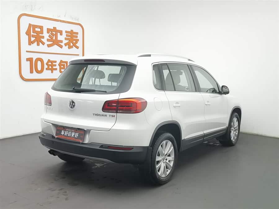 Volkswagen Tiguan 2016 car image #3
