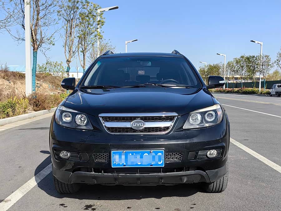 BYD S6 2015 #3 BYD S6 2015 car image #3