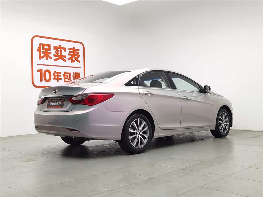 Hyundai Sonata 2013 car image #3