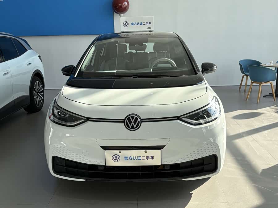 Volkswagen ID.3 2024 immagine di auto #3
