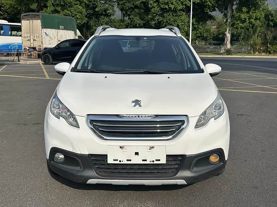 Peugeot 2008 2014 car image #3