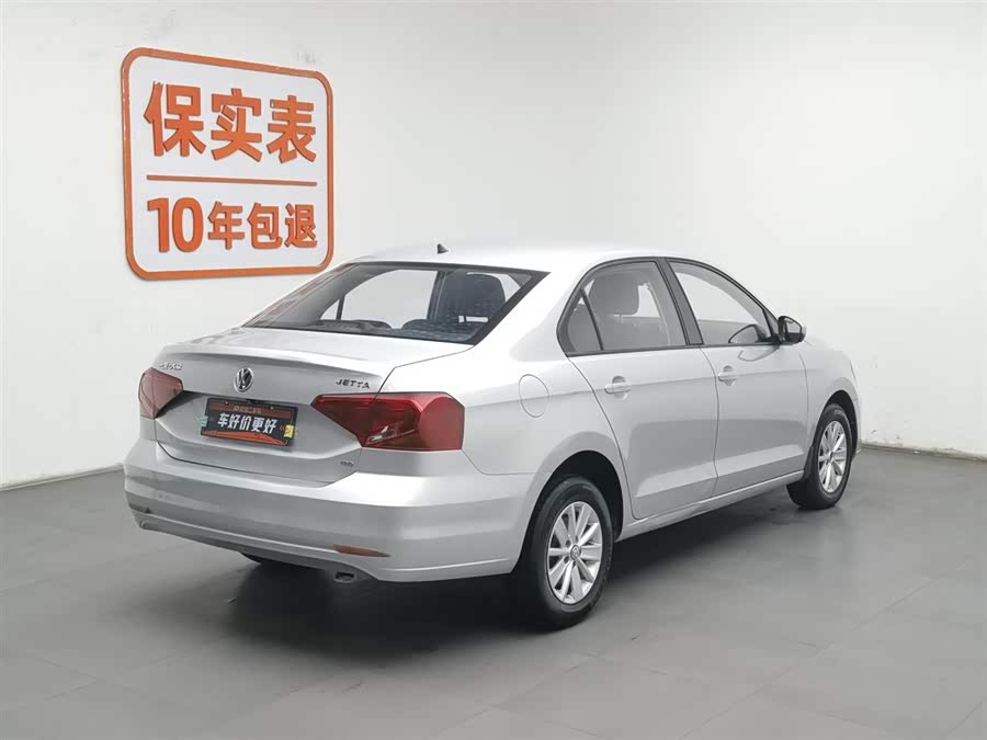 Volkswagen Jetta 2019 immagine di auto #3