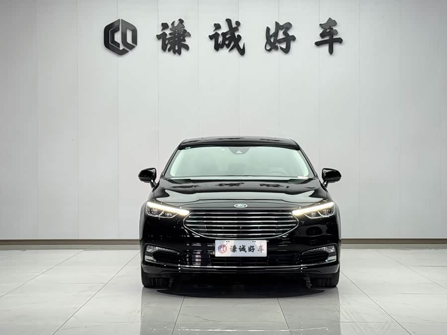 Ford Taurus 2021 car image #3