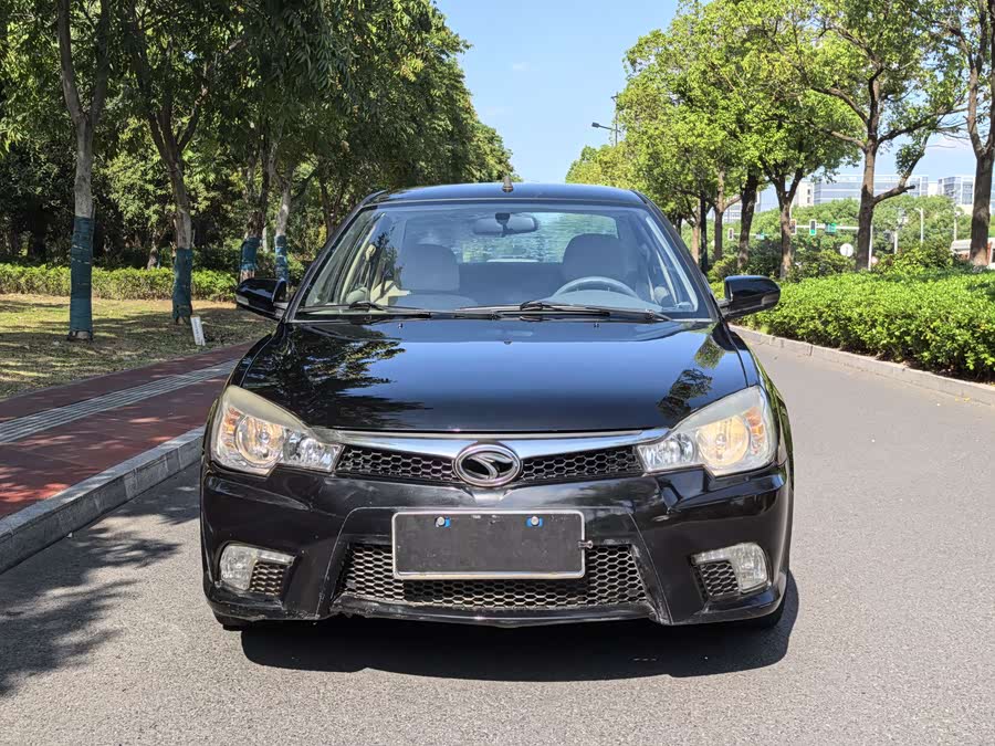 Soueast V3 Lingyue 2011 car image #3