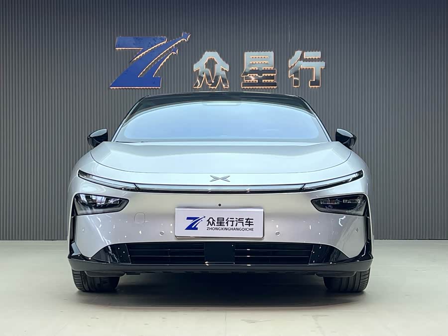 Xpeng P7+ 2025 car image #3