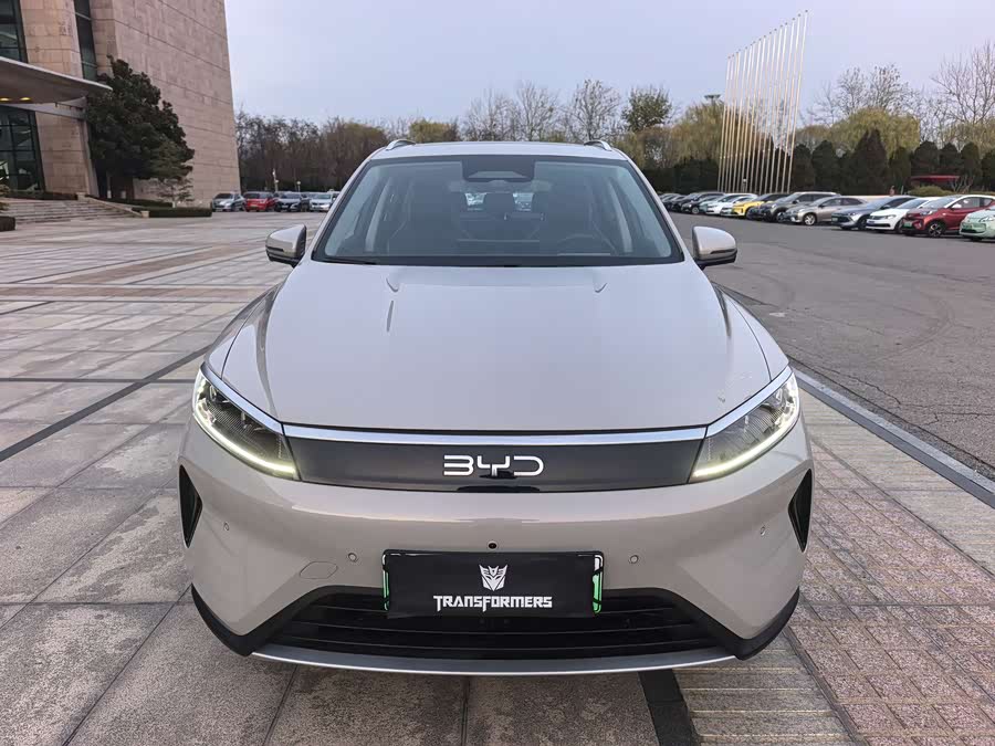 BYD Sea Lion 05 DM-i 2025 car image #3