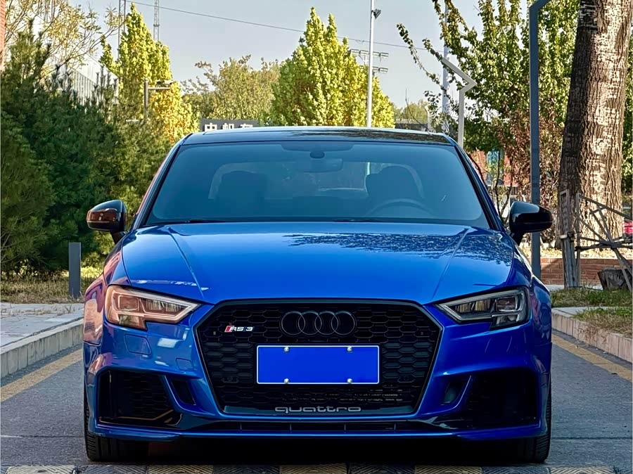 奥迪 奥迪RS 3 2018 汽车图片 #3