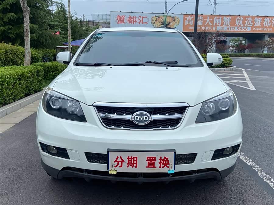 BYD S6 2014 #3 BYD S6 2014 car image #3