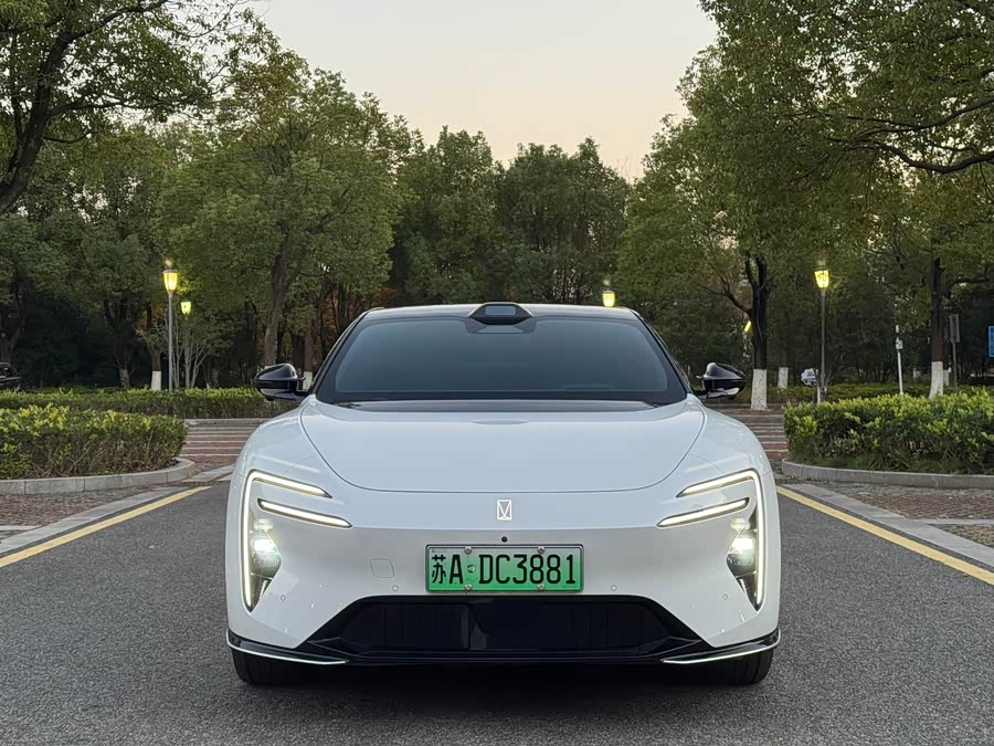 阿维塔 阿维塔06 2025 汽车图片 #3