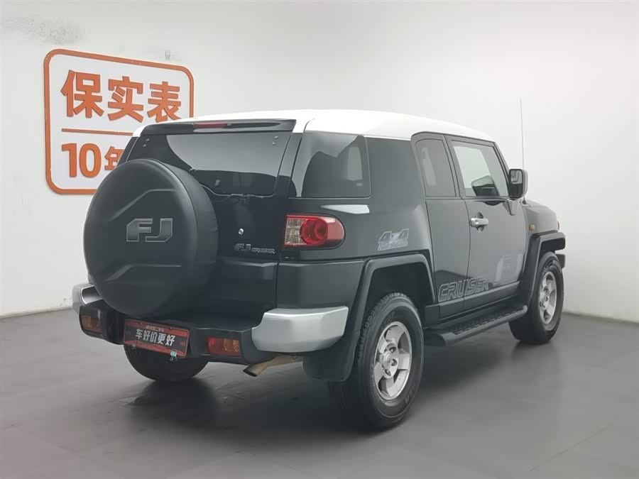 Toyota FJ Cruiser 2008 immagine di auto #3