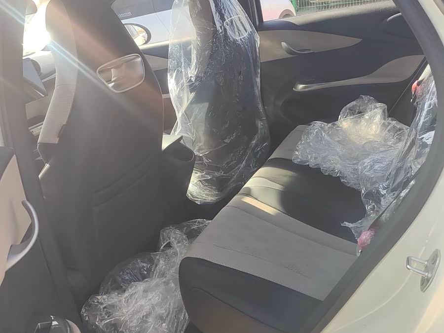 比亚迪 海豚 2025 汽车图片 #3