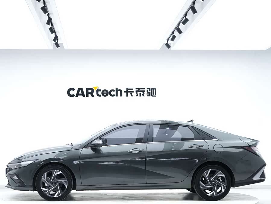 Hyundai 2023 car image #3