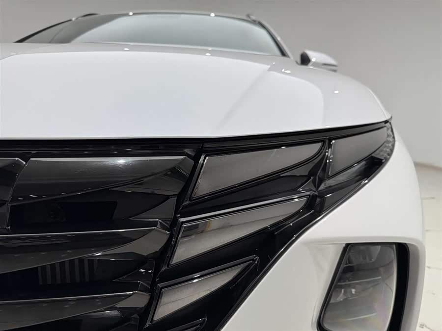 Hyundai Tucson 2024 car image #3