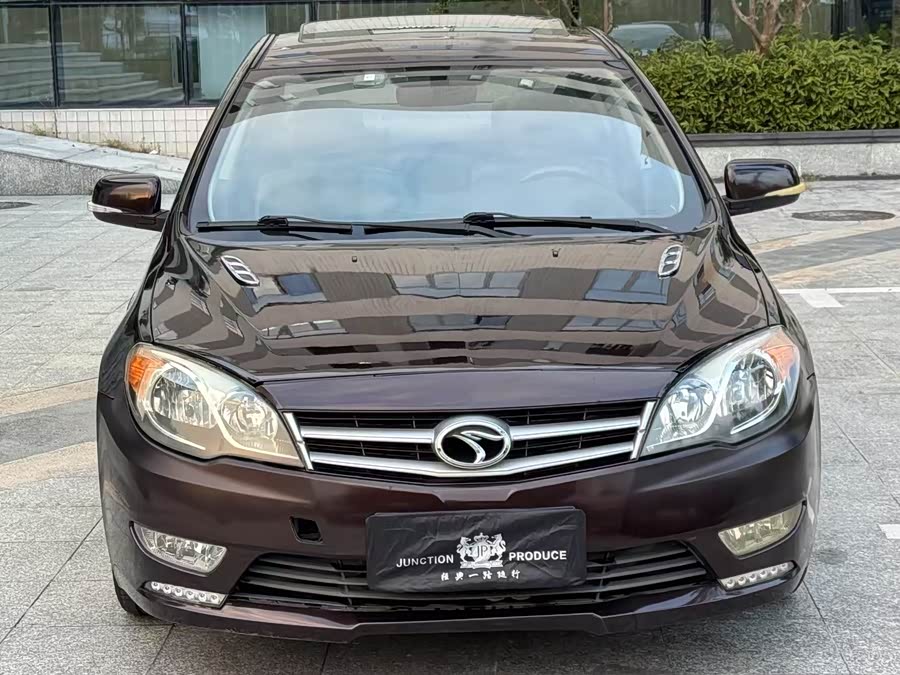 Soueast V5 Lingzhi 2014 car image #3