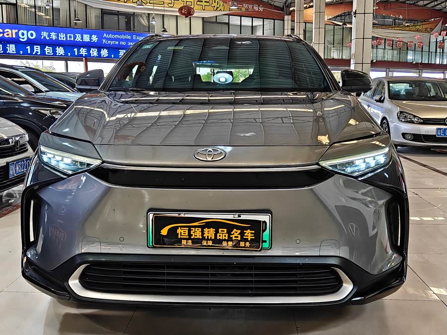 Toyota bZ4X 2022 immagine di auto #3