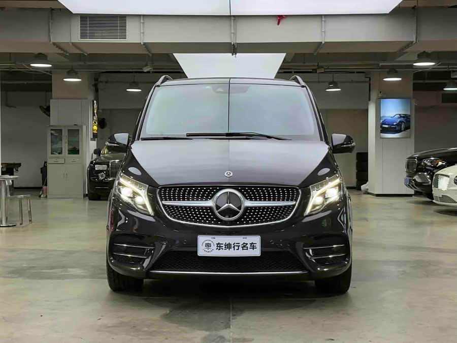 Mercedes-Benz V Class 2020 car image #3