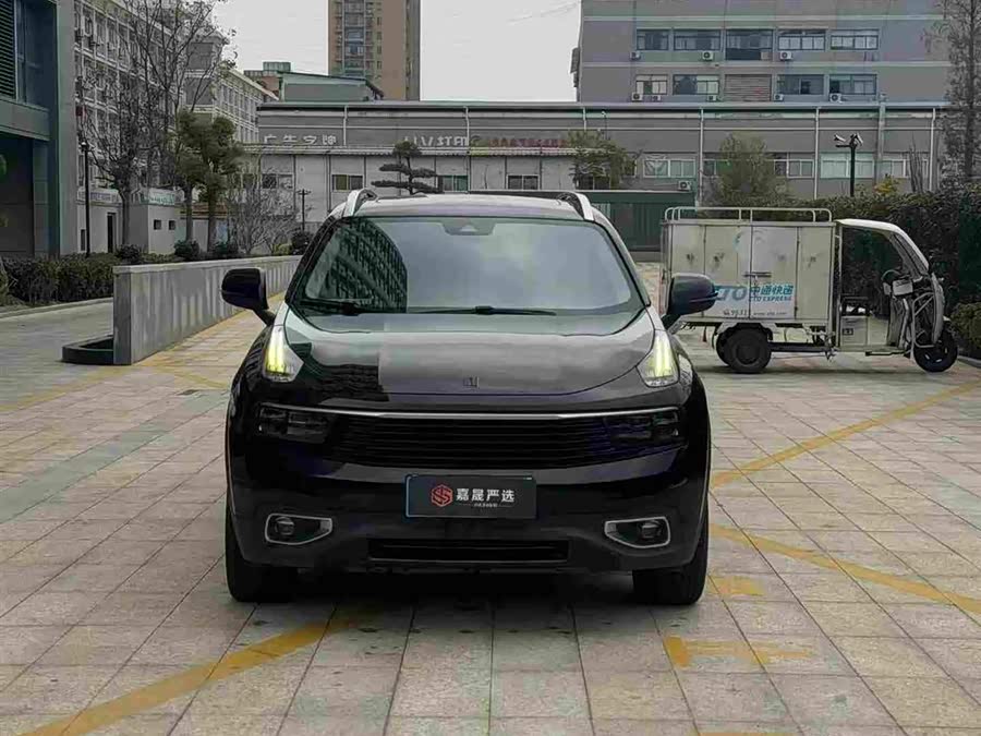 Lynk & Co 01 2018 #3 Lynk & Co 01 2018 image de voiture #3