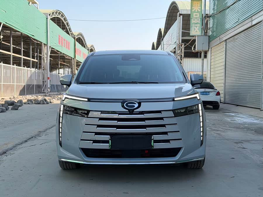 GAC Trumpchi E8 New Energy 2025 #3 GAC Trumpchi E8 New Energy 2025 car image #3