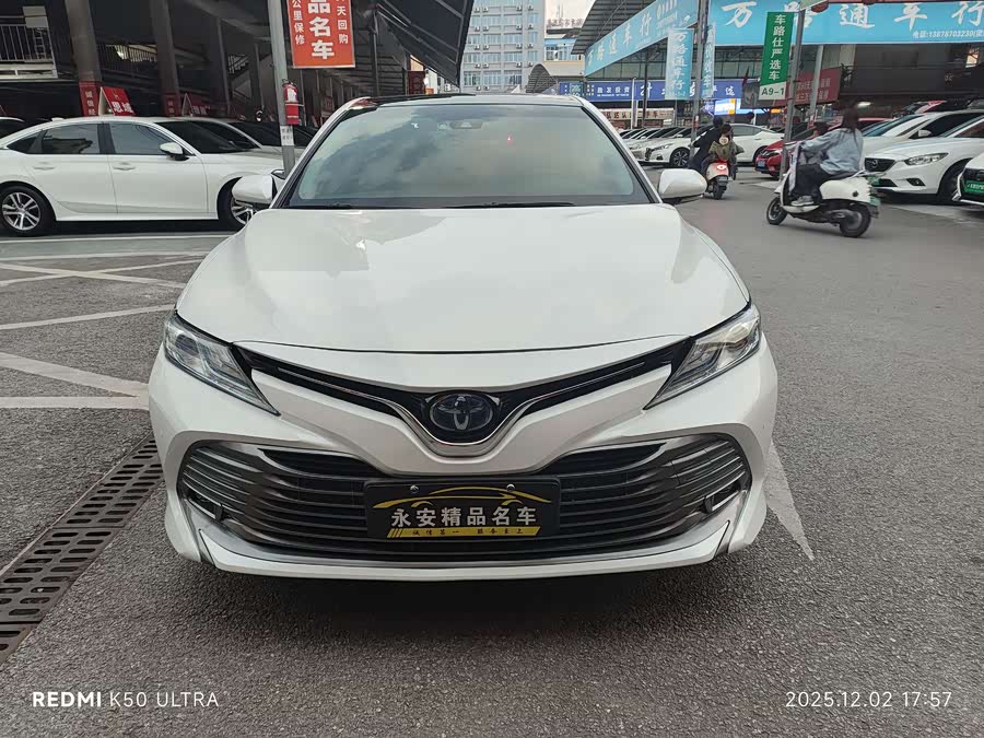Toyota Camry 2018 صورة سيارة #3