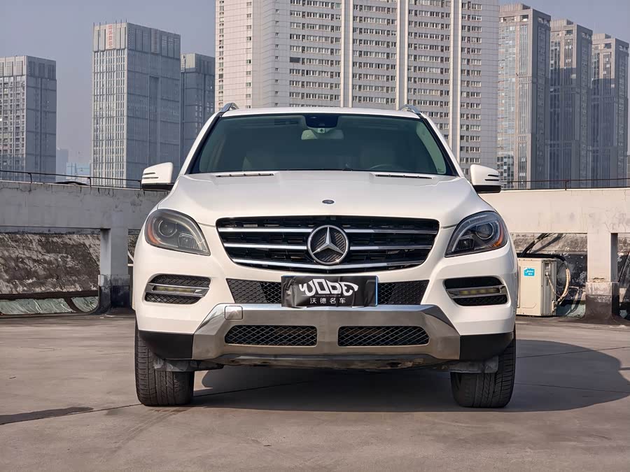 Mercedes-Benz M Class 2015 صورة سيارة #3