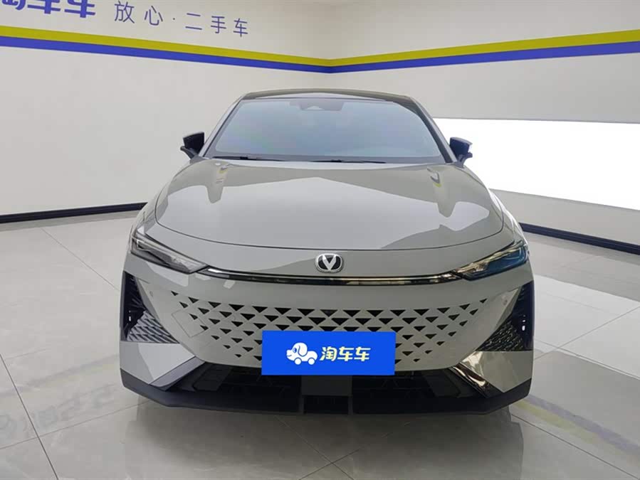 Changan UNI-V 2024 car image #3