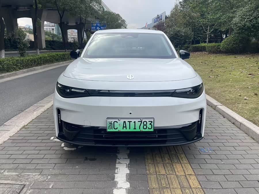 零跑汽车 零跑C10 2024 汽车图片 #3