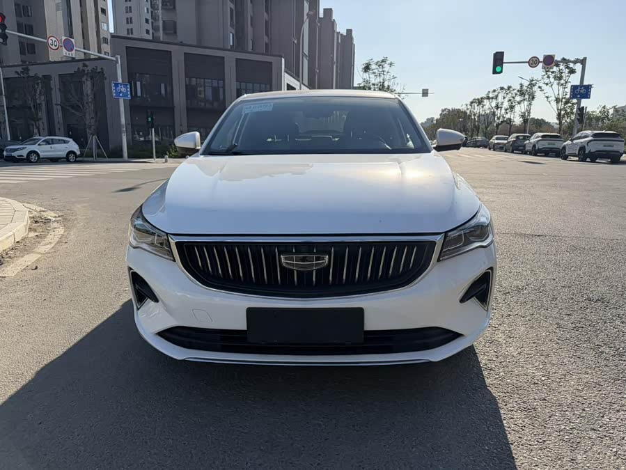 GEELY Emgrand 2022 car image #3