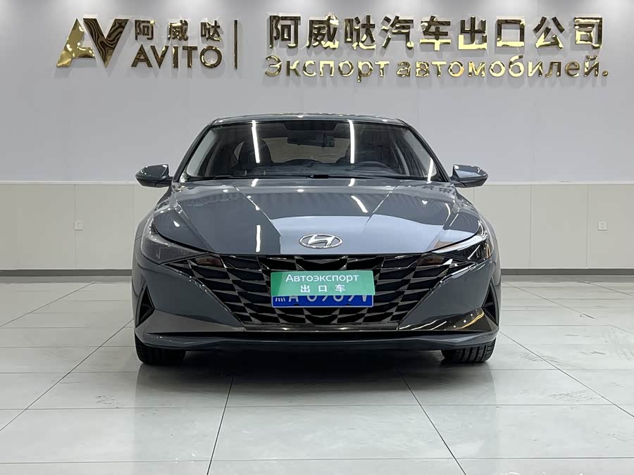 Hyundai Elantra 2021 immagine di auto #3