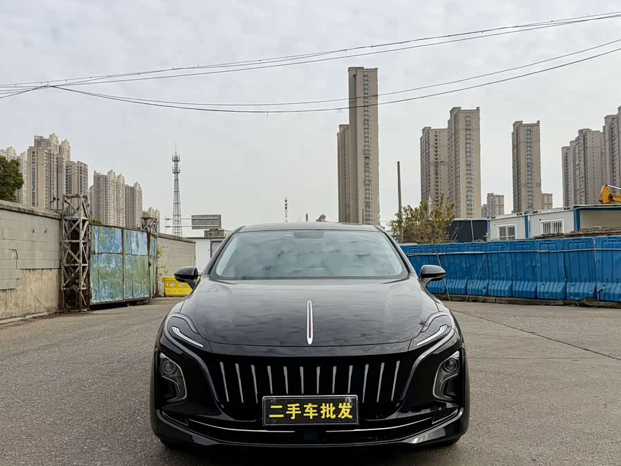 HongQi E-QM5 2024 car image #3