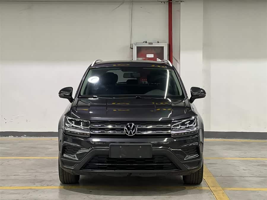 Volkswagen Tharu 2021 car image #3