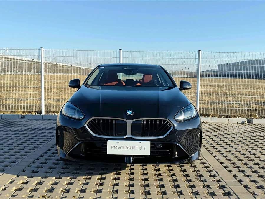 BMW 2 Series 2025 #3 BMW 2 Series 2025 car image #3