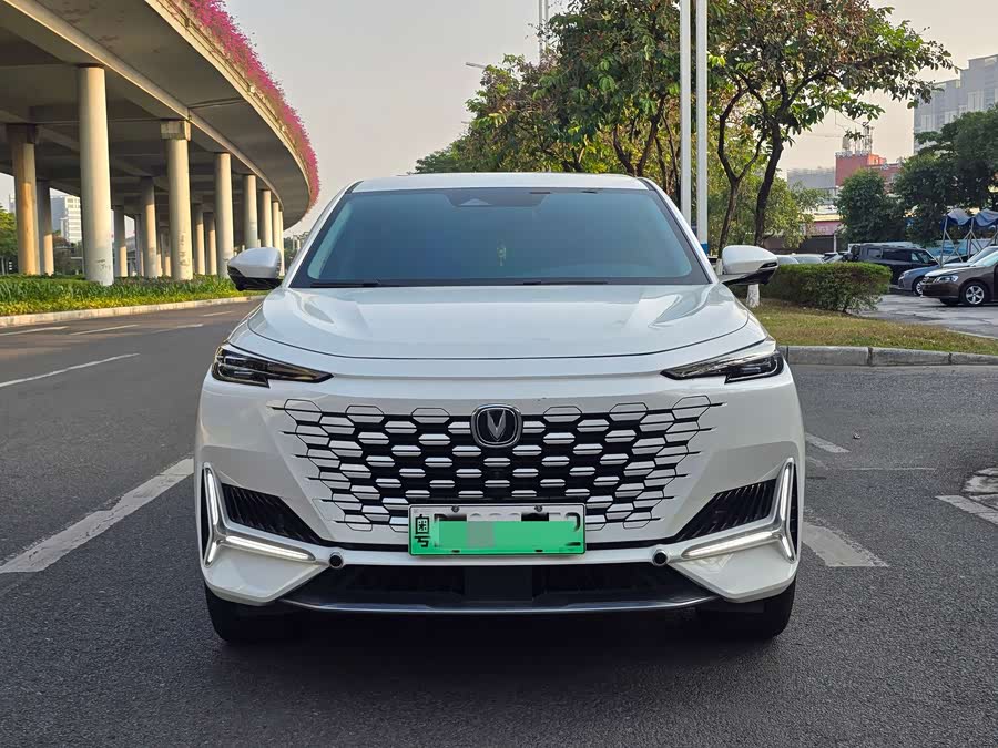 Changan UNI-K iDD 2022 car image #3