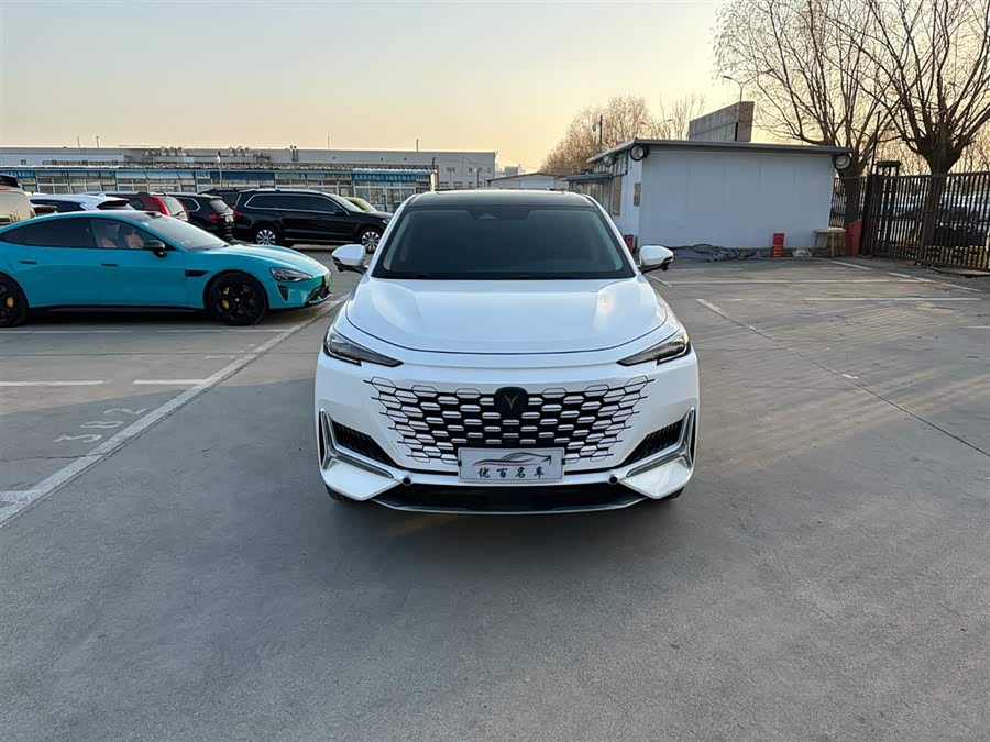 Changan UNI-K 2022 #3 Changan UNI-K 2022 car image #3