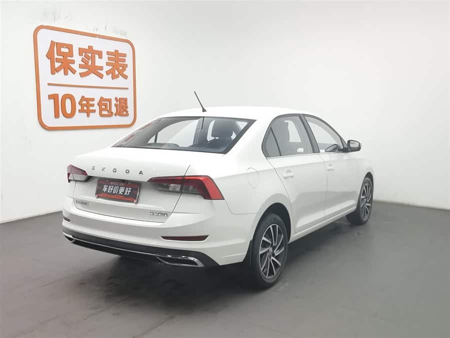 Skoda Rapid 2021 car image #3