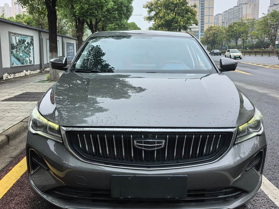 GEELY Emgrand 2016 car image #3
