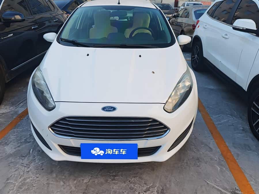 Ford Fiesta 2013 صورة سيارة #3