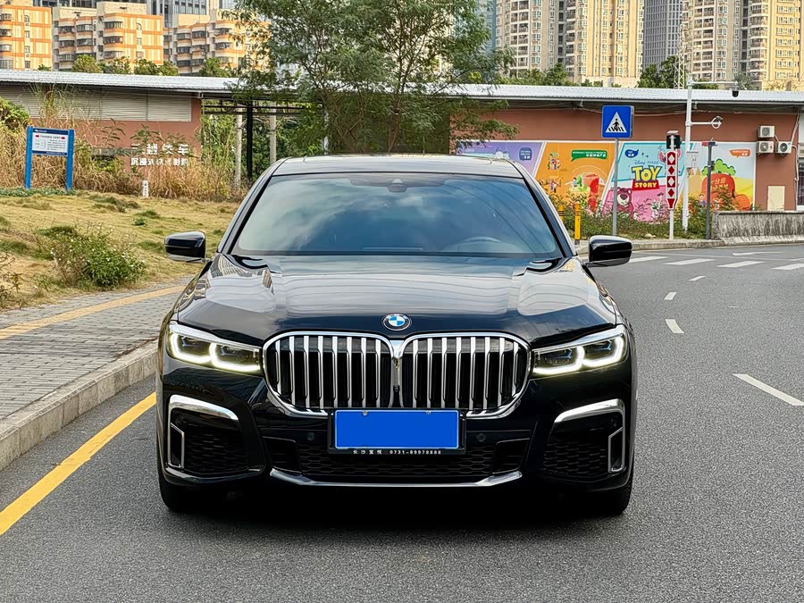 BMW 7 Series 2022 #3 BMW 7 Series 2022 car image #3