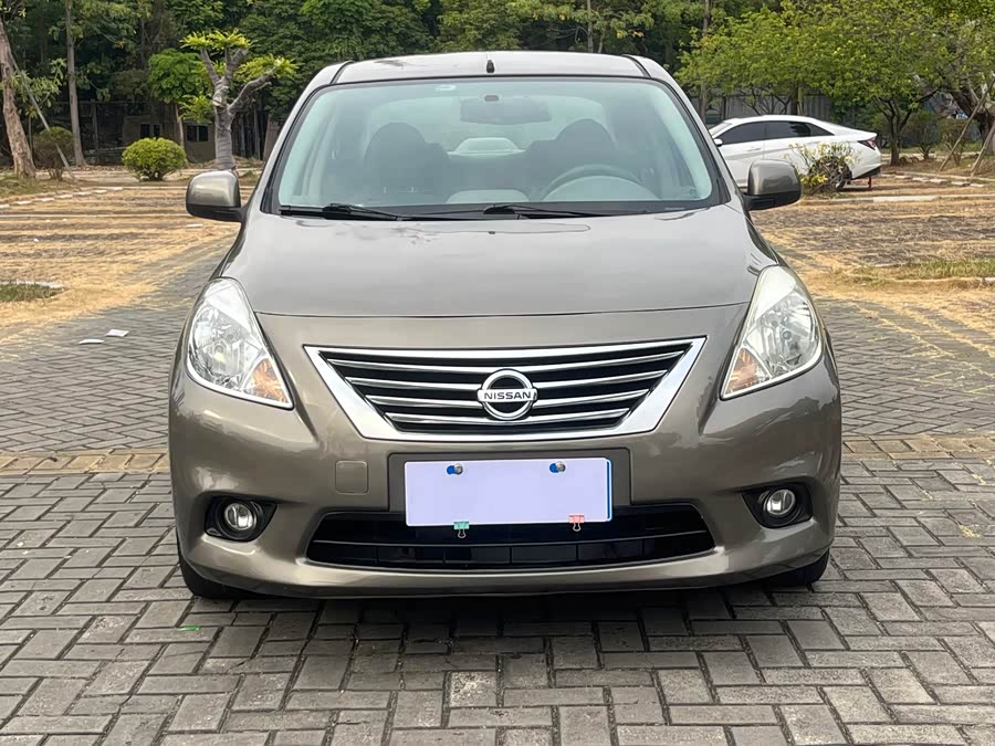 Nissan Sunny 2012 #3 Nissan Sunny 2012 car image #3