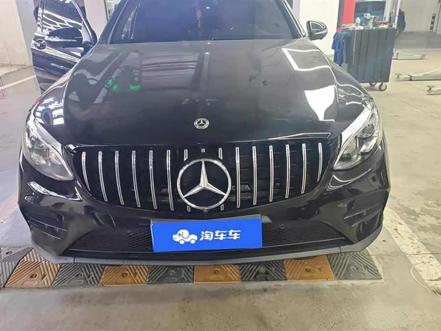 Mercedes-Benz GLC Coupe AMG 2018 #3 Mercedes-Benz GLC Coupe AMG 2018 car image #3