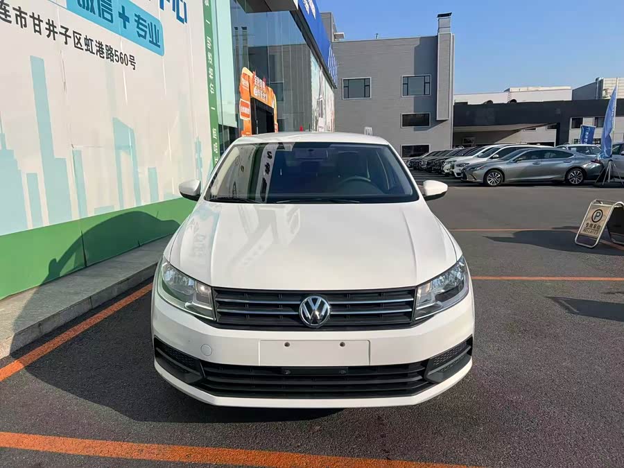 Volkswagen Santana 2021 car image #3