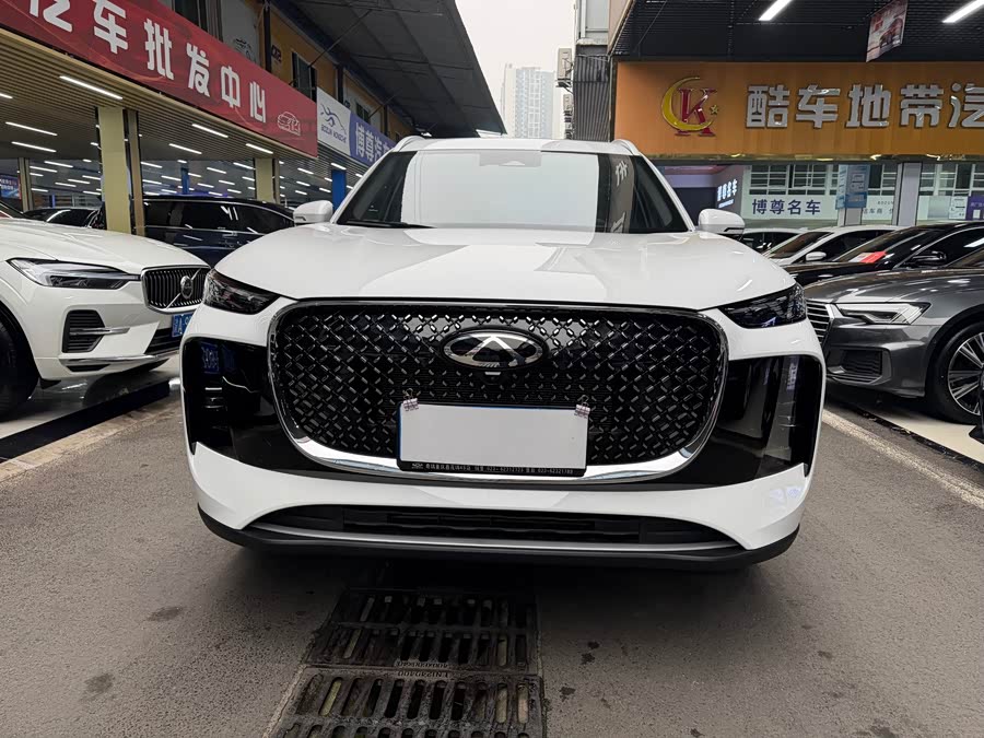 Chery Tiggo 8 Plus 2025 #3 Chery Tiggo 8 Plus 2025 car image #3
