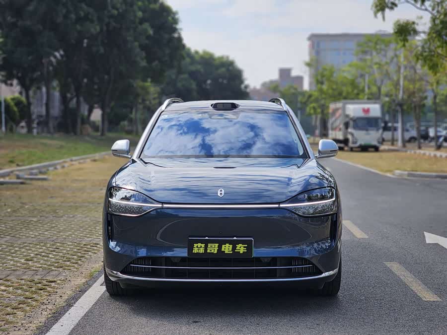 2024 immagine di auto #3
