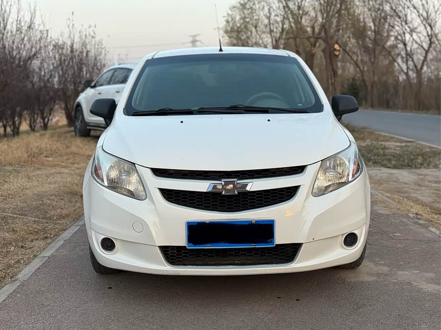 Chevrolet Sail 2013 #3 Chevrolet Sail 2013 car image #3