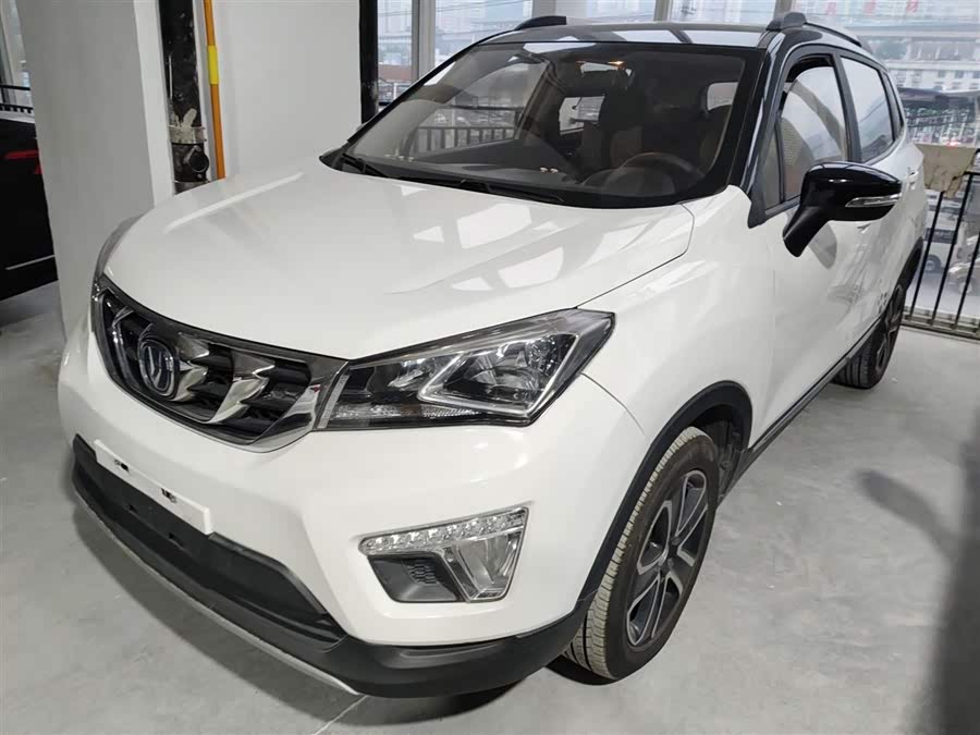 Changan CS15 2017 car image #3