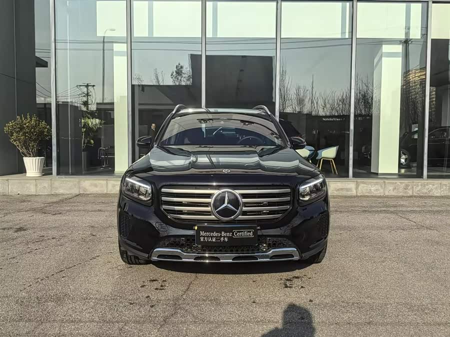 Mercedes-Benz GLB Class 2025 immagine di auto #3