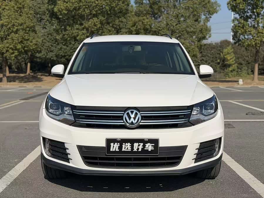 Volkswagen Tiguan 2020 car image #3
