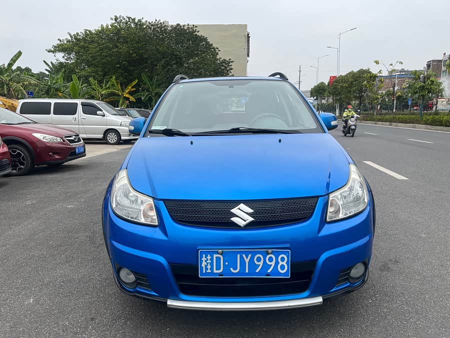 铃木 天语 SX4 2010 汽车图片 #3