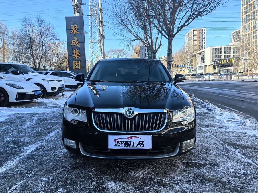 Skoda Superb 2013 car image #3