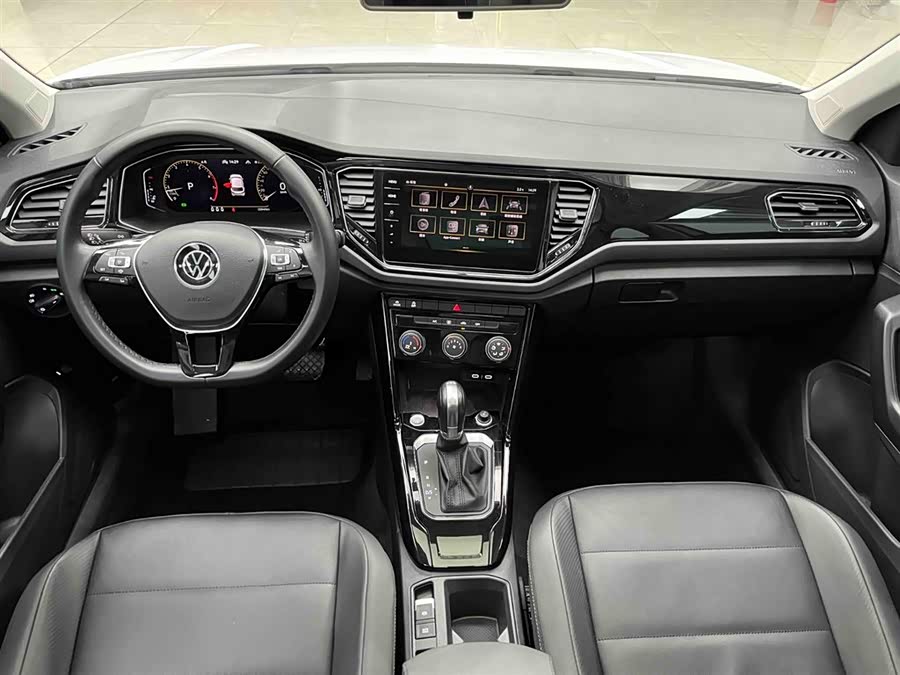 Volkswagen T-Roc 2022 #3 Volkswagen T-Roc 2022 car image #3